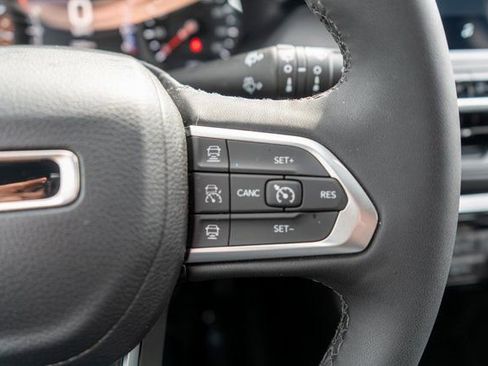 Used 2026 Jeep Compass Limited AWD/4WD image 24