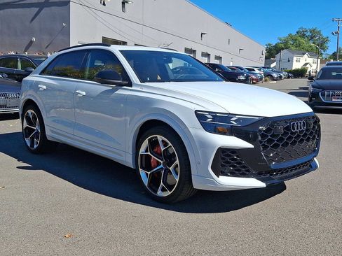 New 2026 Audi RS Q8 performance image 10