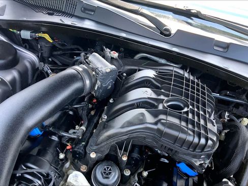 Used 2014 Dodge Charger SE RWD image 33
