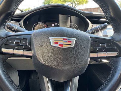 Used 2020 Cadillac XT4 Premium Luxury w/ Driver Awareness Package image 18