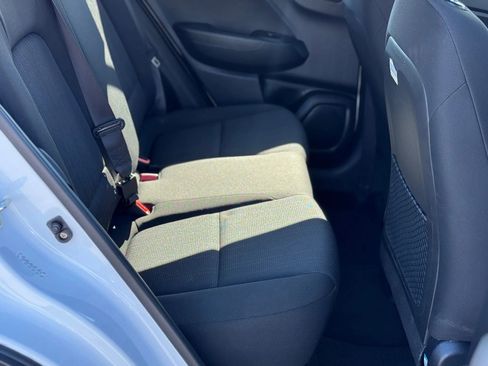 Used 2023 Hyundai Venue SE image 26