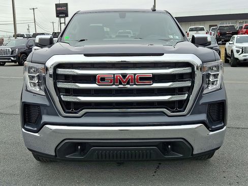 Certified 2022 GMC Sierra 1500 SLE w/ X31 Off-Road Package image 2
