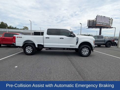 Used 2024 Ford F250 XLT w/ FX4 Off-Road Package AWD/4WD image 3