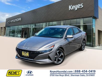Certified 2023 Hyundai Elantra SEL w/ Convenience Package