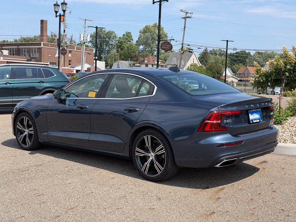 Used 2019 Volvo S60 T8 Inscription AWD/4WD image 3