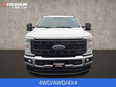 Used 2026 Ford F250 XL w/ XL Chrome Package AWD/4WD image 3