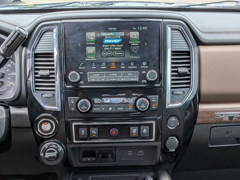Used 2021 Nissan Titan Platinum Reserve w/ Moonroof Package AWD/4WD image 19