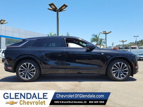 Used 2024 Cadillac Lyriq Sport RWD image 10