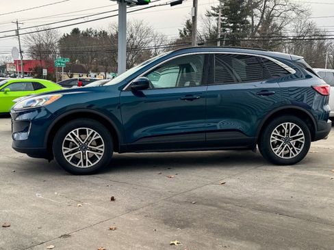 Used 2020 Ford Escape SEL image 6