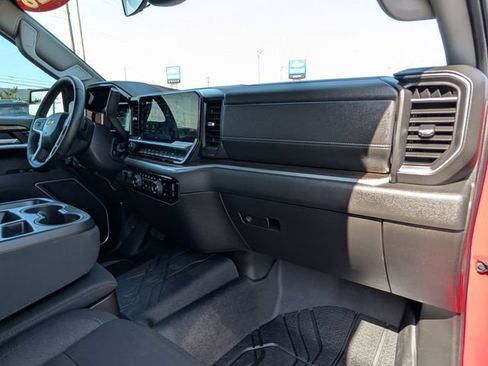 Used 2026 Chevrolet Silverado 1500 LT w/ Protection Package AWD/4WD image 23