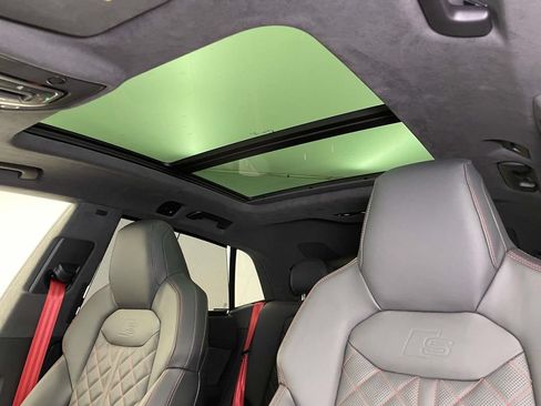 New 2026 Audi SQ8 Prestige AWD/4WD image 18