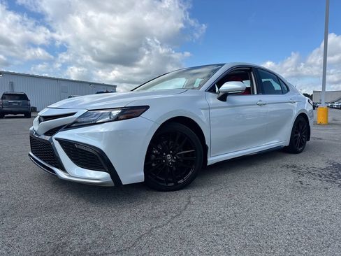 Used 2024 Toyota Camry XSE FWD image 1