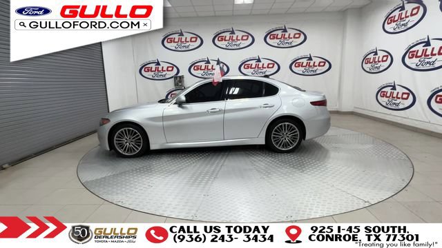Used 2019 Alfa Romeo Giulia Ti w/ Quick Order Package 22X Lusso AWD/4WD image 5