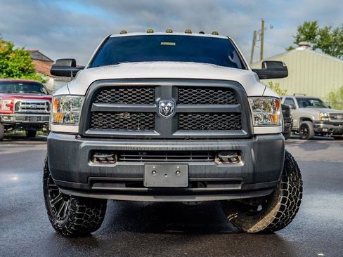 Used 2018 RAM 2500 Tradesman w/ Popular Equipment Group AWD/4WD image 3