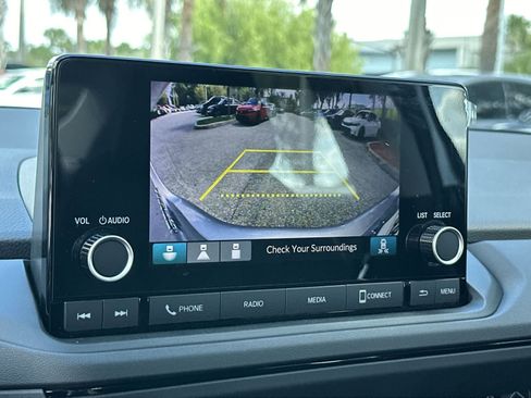 Used 2025 Honda Accord SE image 20