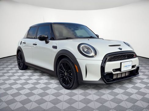 Used 2024 MINI Cooper S FWD image 7
