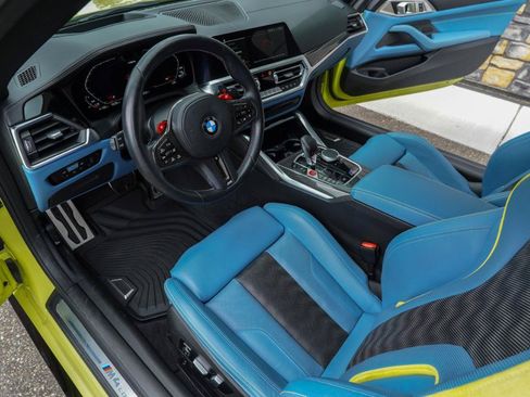 Used 2022 BMW M4 Competition w/ M Carbon Exterior Package RWD image 7