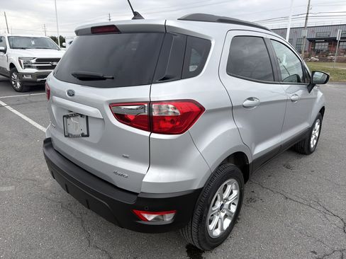 Used 2020 Ford EcoSport SE w/ SE Convenience Package image 3
