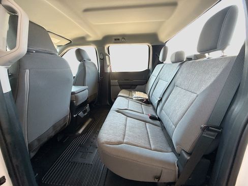 Used 2023 Ford F350 XL w/ XL Chrome Package image 23