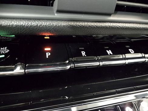 New 2026 Lincoln Corsair Grand Touring AWD/4WD image 14
