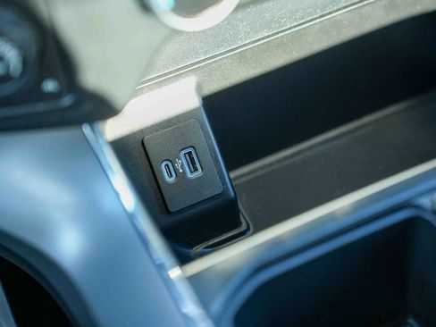 Used 2022 Ford F150 XLT w/ Equipment Group 302A High image 34