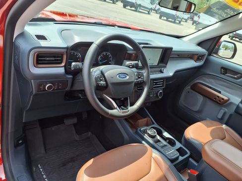 Used 2023 Ford Maverick Lariat w/ Lariat Luxury Package image 7