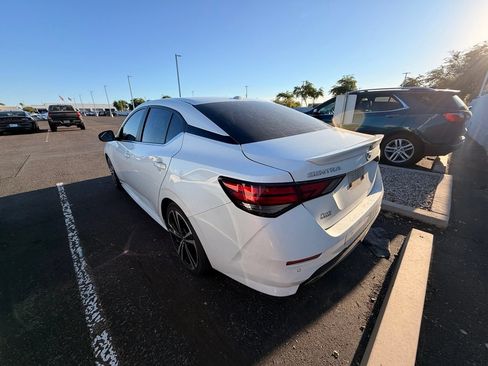 Used 2020 Nissan Sentra SR w/ Premium Package FWD image 6
