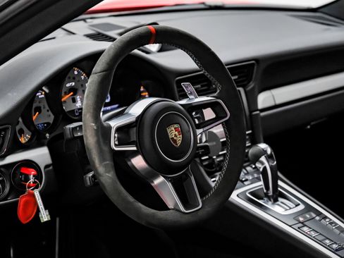 Used 2015 Porsche 911 GT3 image 44