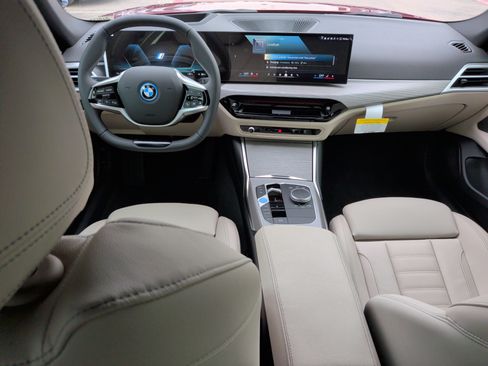 Used 2025 BMW i4 xDrive40i w/ Premium Package AWD/4WD image 17