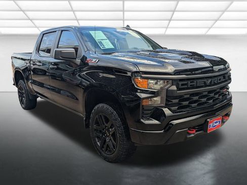 Certified 2022 Chevrolet Silverado 1500 Custom Trail Boss AWD/4WD image 1