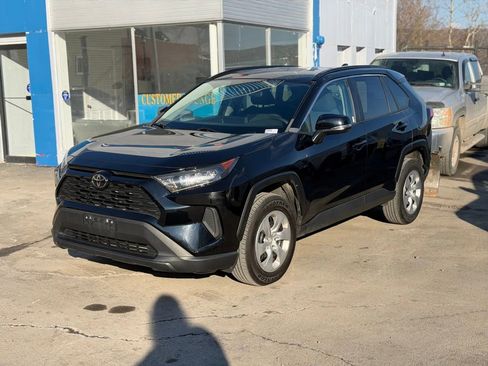 Used 2020 Toyota RAV4 LE w/ All Weather Liner Package image 1