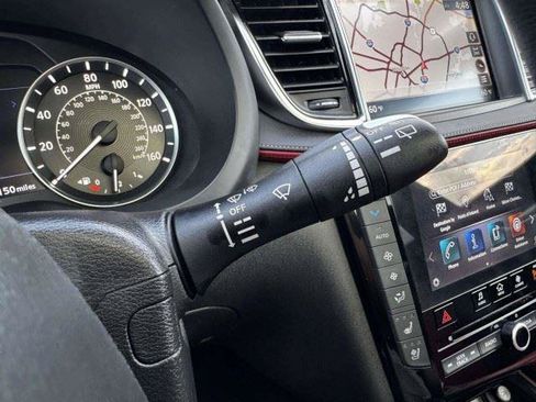 Used 2024 INFINITI QX50 Sport FWD image 25