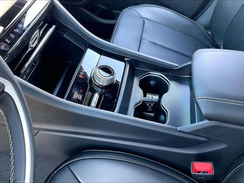 New 2026 Jeep Grand Cherokee Limited image 8