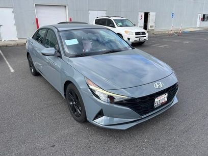 Used 2021 Hyundai Elantra SEL