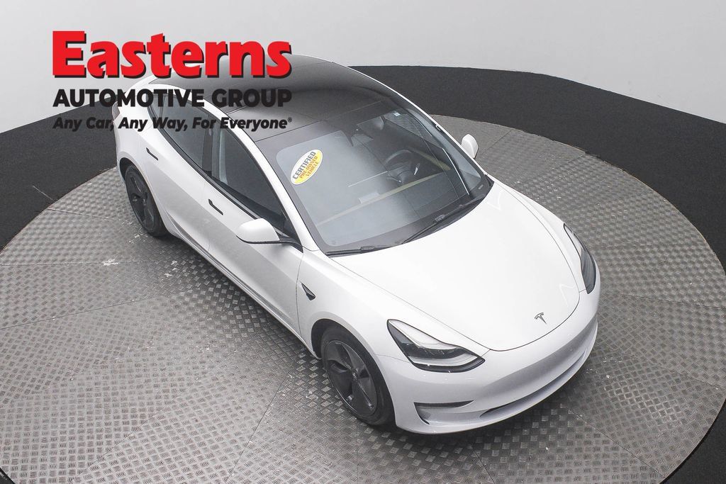 Used 2022 Tesla Model 3 Long Range AWD/4WD image 5