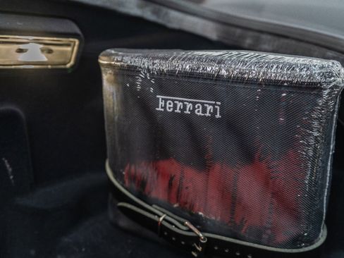 Used 2022 Ferrari F8 Tributo image 43