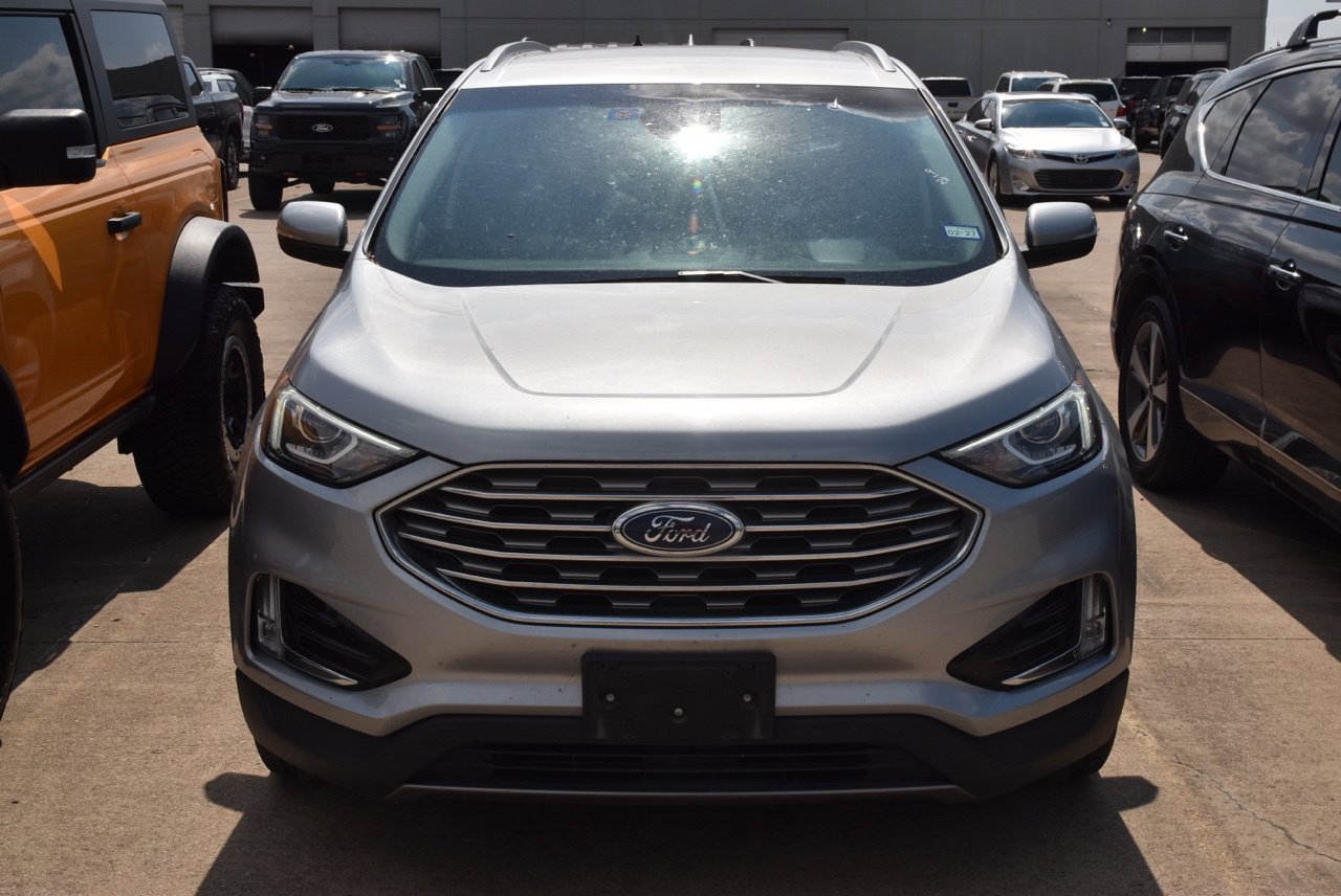 Used 2020 Ford Edge SEL FWD image 3