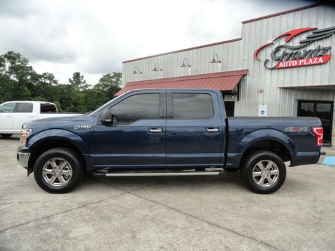 Used 2020 Ford F150 XLT w/ Equipment Group 302A Luxury AWD/4WD image 3