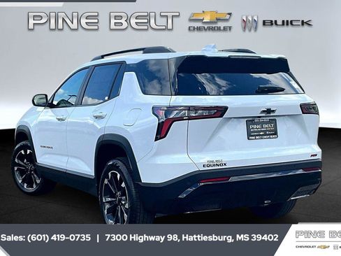 New 2026 Chevrolet Equinox RS FWD image 2
