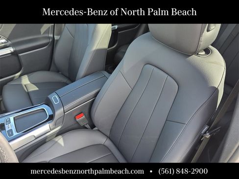 New 2026 Mercedes-Benz GLB 250 image 8