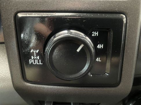 Used 2022 Ford F250 XL w/ Power Equipment Group AWD/4WD image 20
