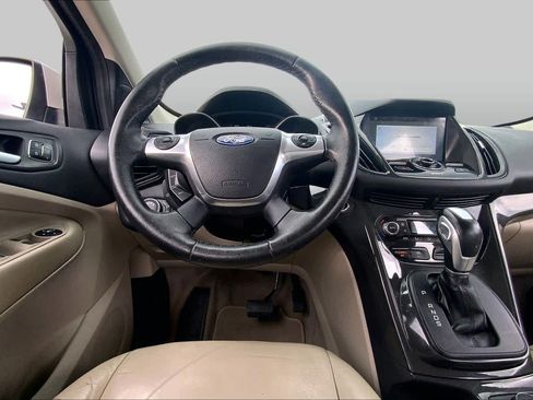 Used 2016 Ford Escape Titanium FWD image 6