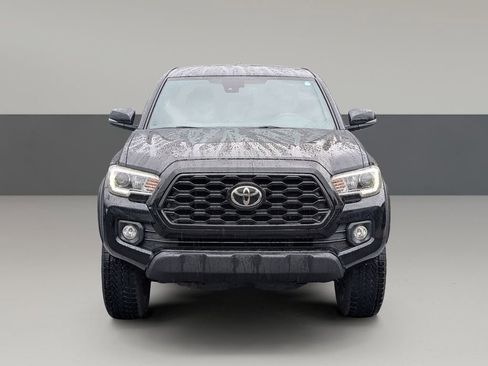 Used 2020 Toyota Tacoma TRD Off-Road image 3