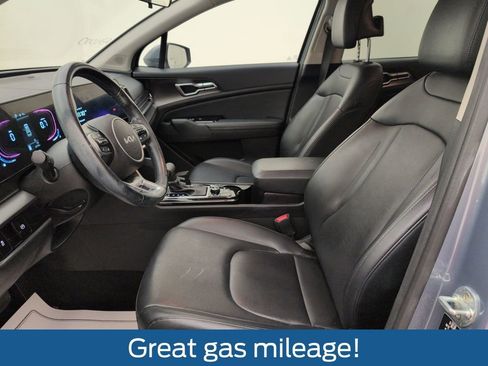 Used 2023 Kia Sportage EX image 4