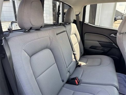 Used 2019 Chevrolet Colorado LT w/ LT Convenience Package image 12