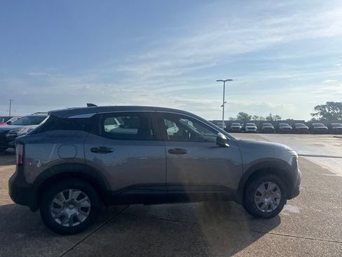 Used 2026 Nissan Kicks S FWD image 20