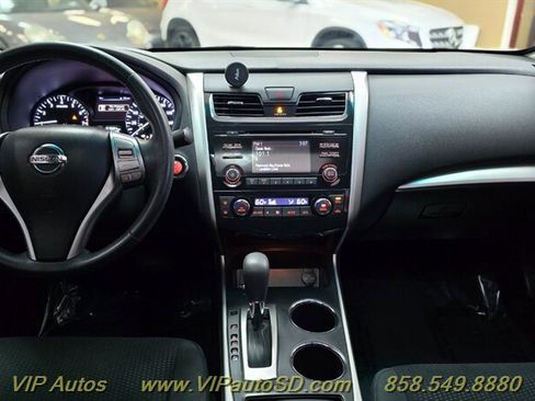 Used 2015 Nissan Altima 2.5 SV w/ Convenience Package FWD image 18