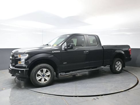Used 2015 Ford F150 XL w/ Equipment Group 101A Mid AWD/4WD image 7