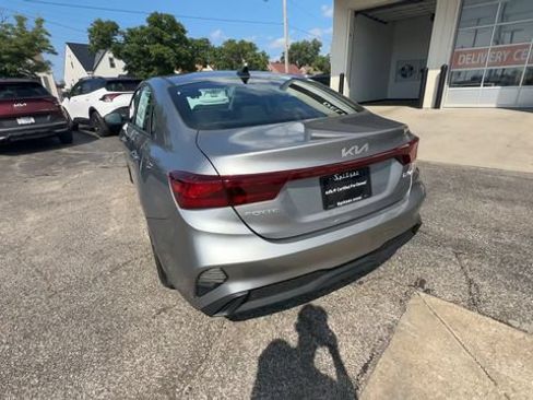 Certified 2023 Kia Forte LXS w/ LXS Technology Package FWD image 7