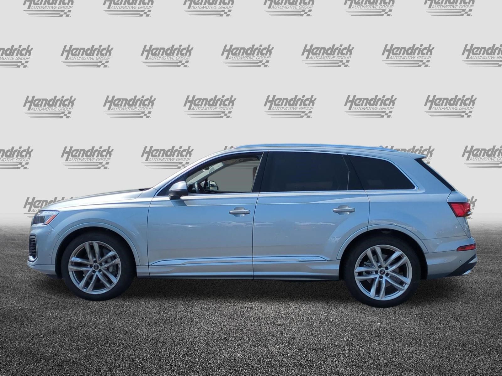 Used 2025 Audi Q7 3.0T Premium Plus w/ Premium Plus Package AWD/4WD image 7